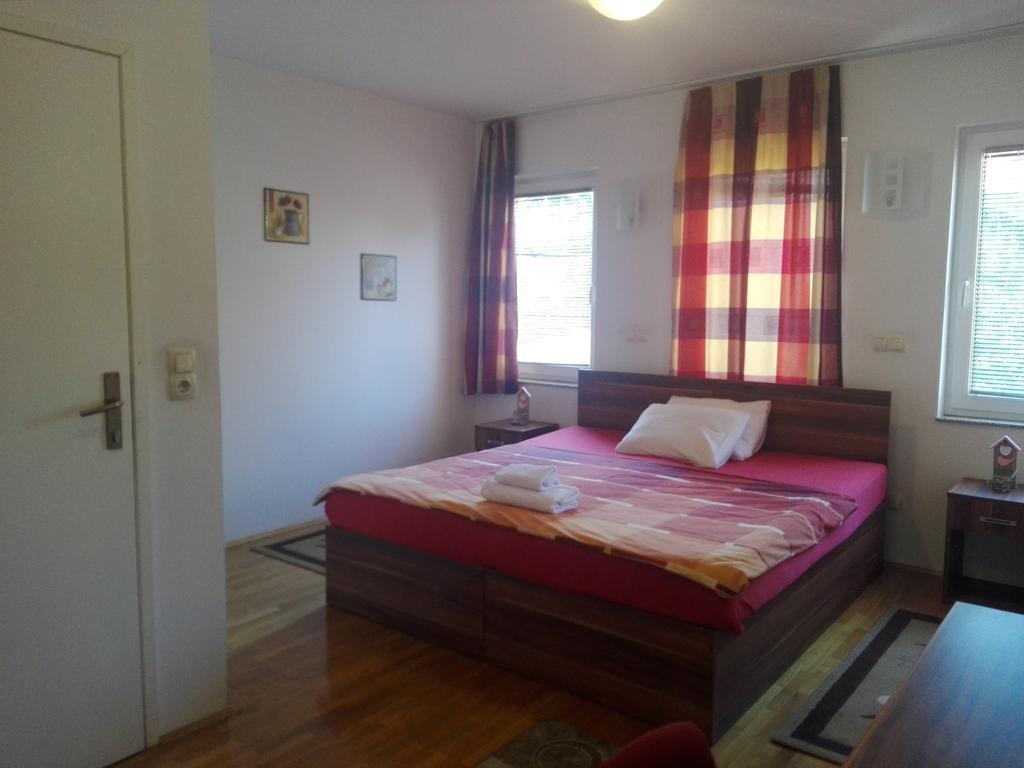 Boutique Saray Bosna Motel Сараево Екстериор снимка