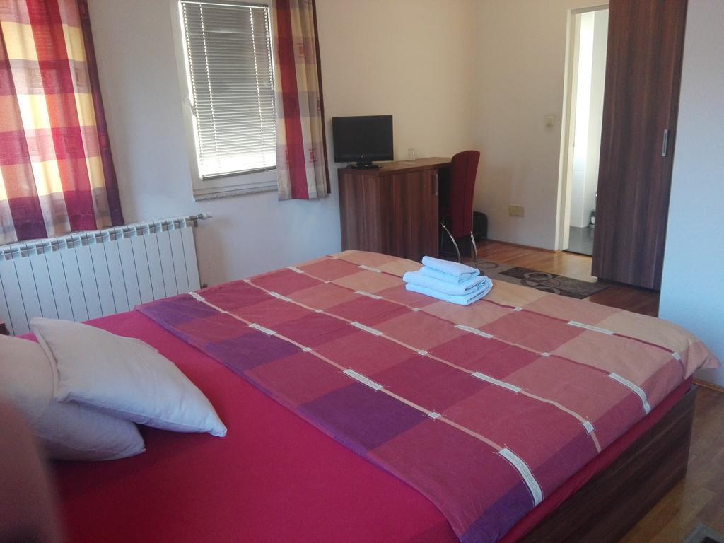 Boutique Saray Bosna Motel Сараево Екстериор снимка