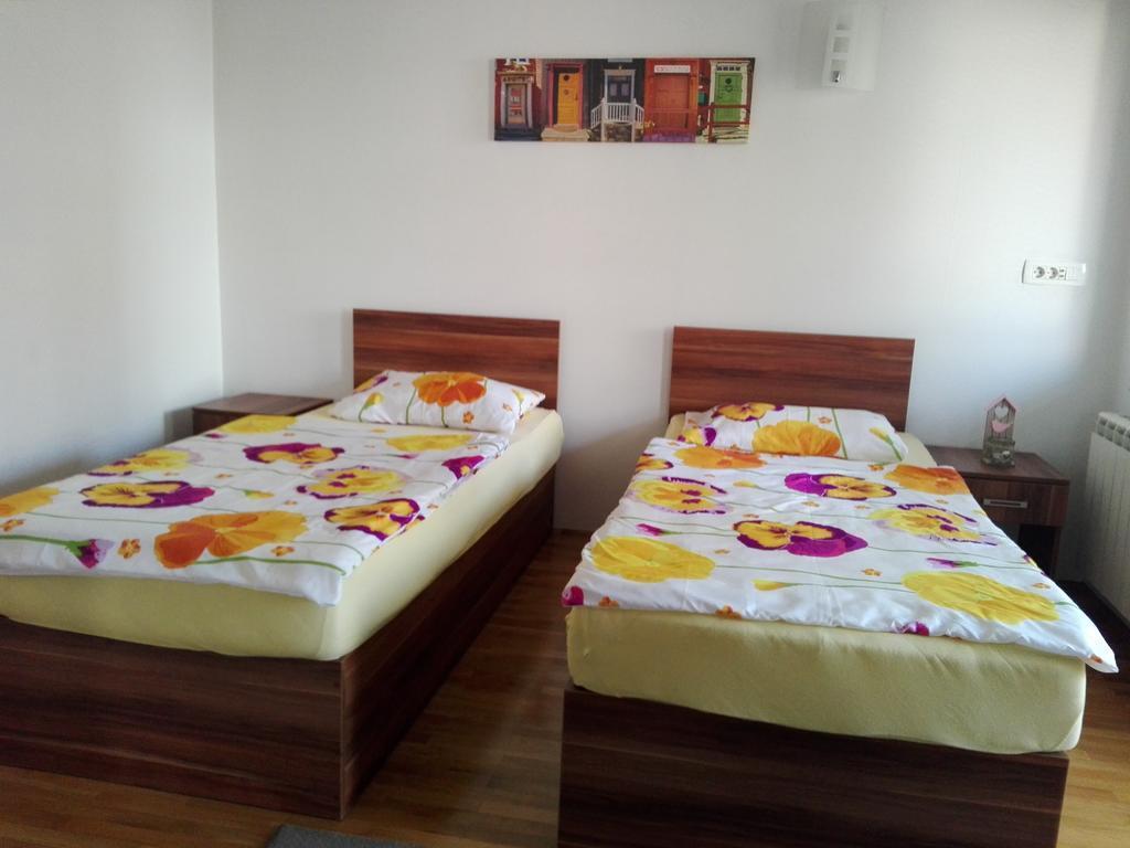 Boutique Saray Bosna Motel Сараево Екстериор снимка