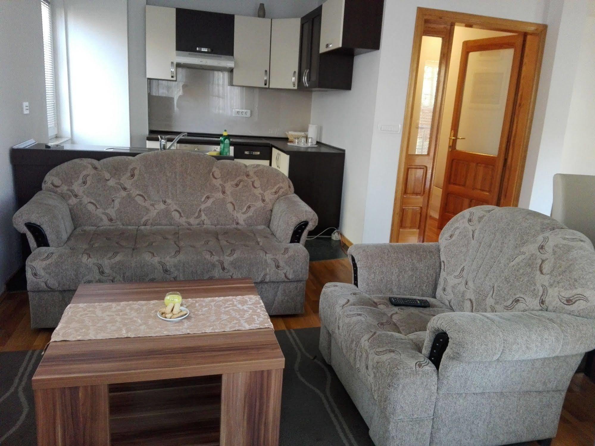 Boutique Saray Bosna Motel Сараево Екстериор снимка