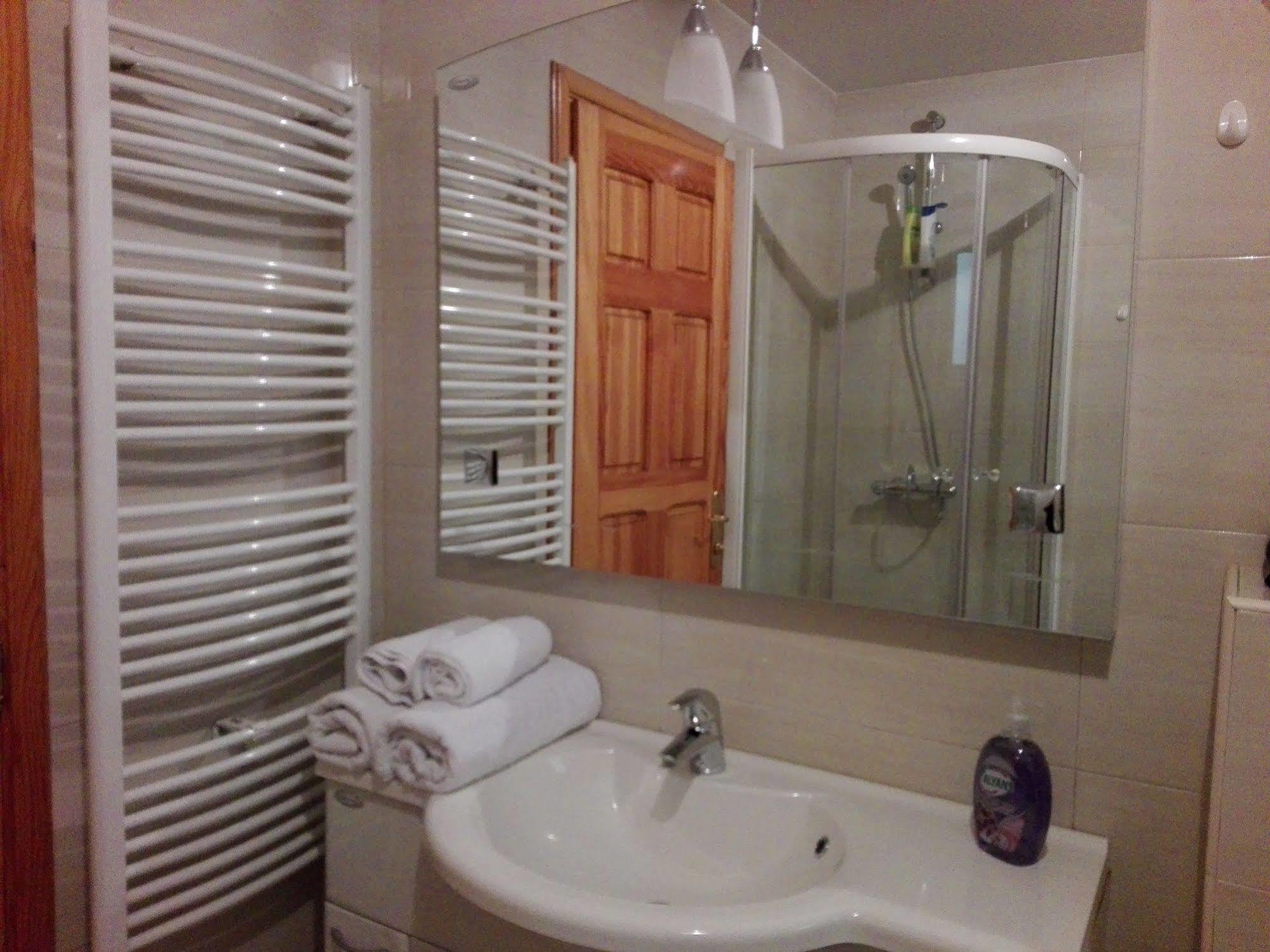Boutique Saray Bosna Motel Сараево Екстериор снимка