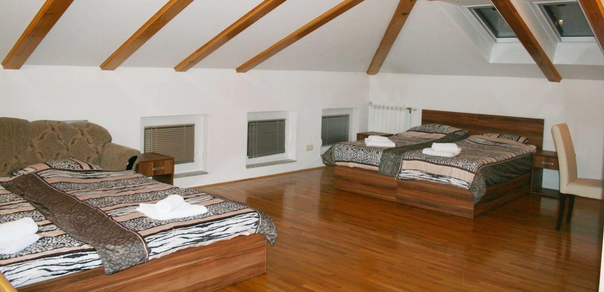 Boutique Saray Bosna Motel Сараево Екстериор снимка